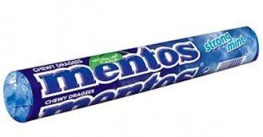 Cukríky Mentos 37,5g strong mint